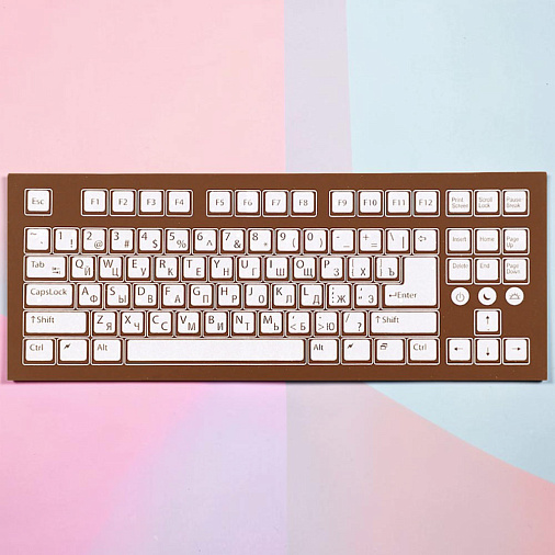 "Клавиатура" скульптура молочный шоколад