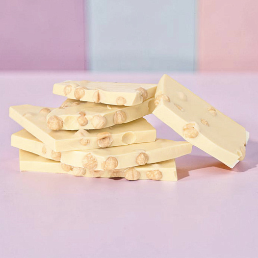 Белый шоколад с фундуком (ломаный)