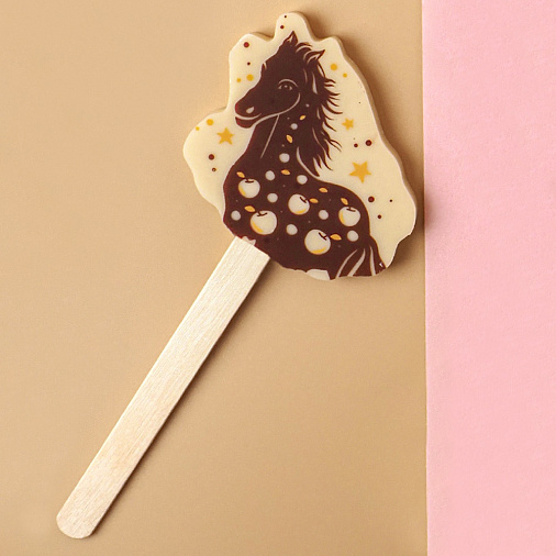 "Символ года 2026" шоколад белый на палочке 15г