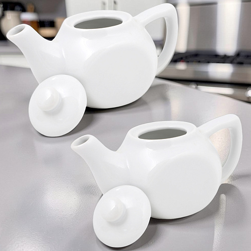 Набор белых фарфоровых чайников (2шт.)