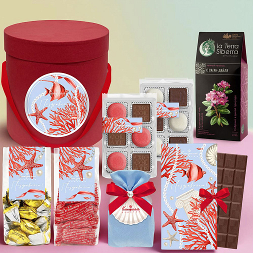 Подарочный набор: драже, мармелад, ассорти, шоколад, чай