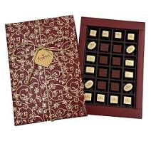 Набор конфет ассорти бордовый 220г