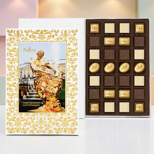 "Петергоф" книга с конфетами ассорти