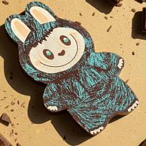 Шоколад молочный "Лабубушка" с голубым декором 18г