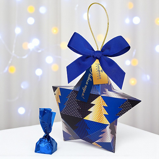 "Звёздочка" набор шоколада молочного с фундуком 100г