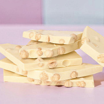 Белый шоколад с фундуком (ломаный)